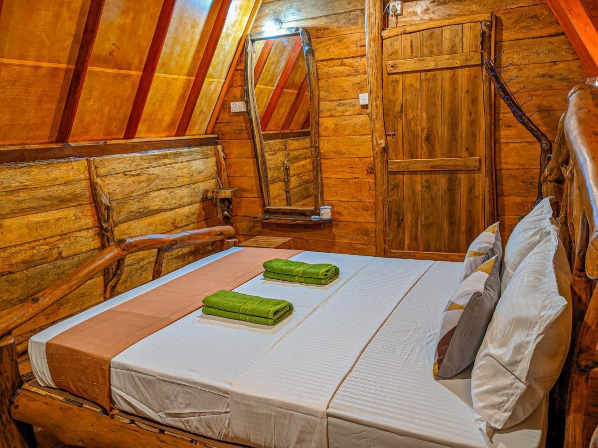 Wooden Cabana Сігірія Екстер'єр фото