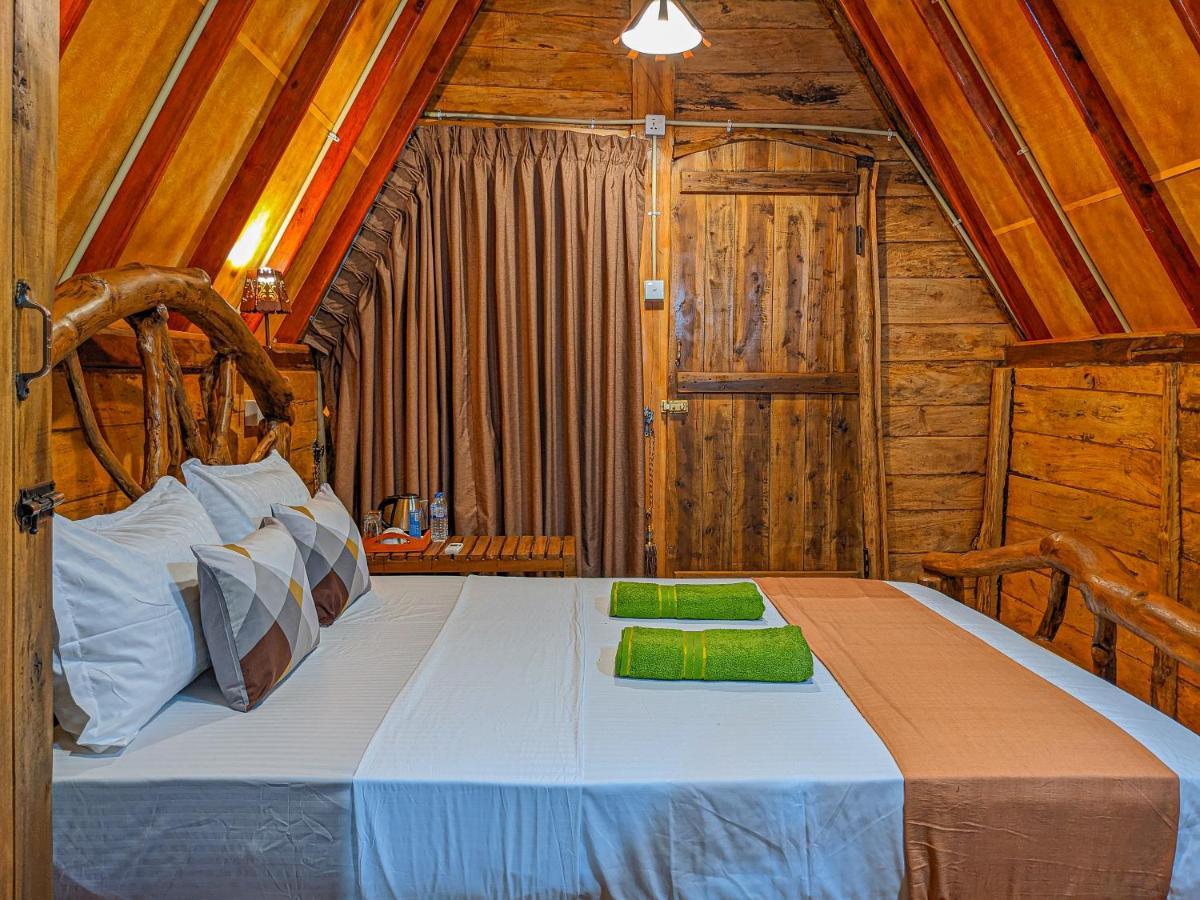 Wooden Cabana Сігірія Екстер'єр фото